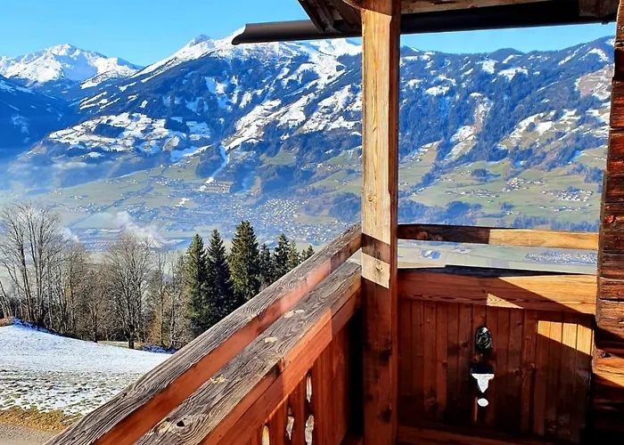 Zillertaler Sennhuette Feriehus *