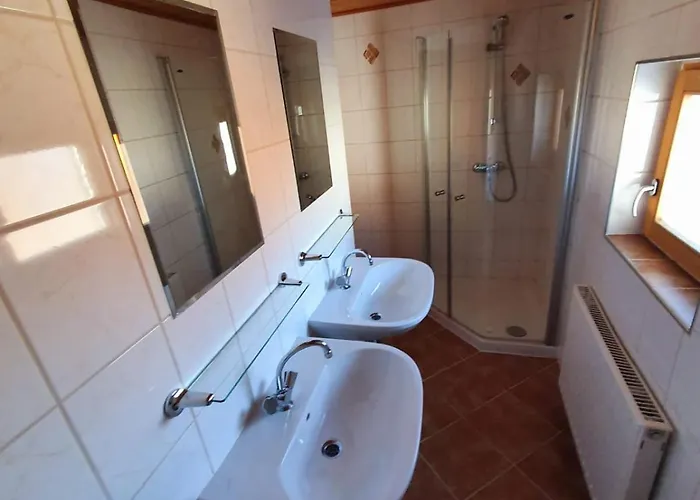 Zillertaler Sennhuette * Hart im Zillertal